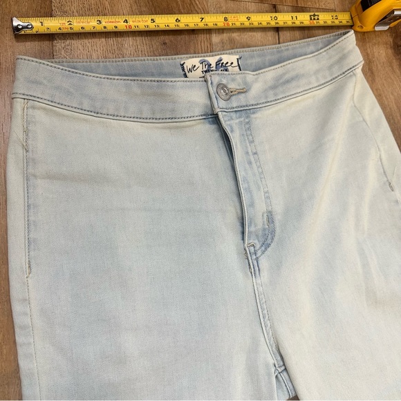 Free People Jeans Youthquake Crop Flare Jeans Pants Bleach Out Blue Size 26 - Picture 11 of 15